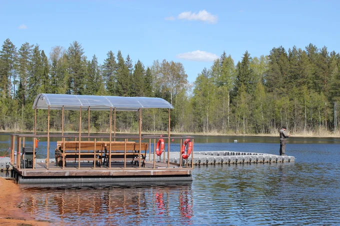 Беседка на воде